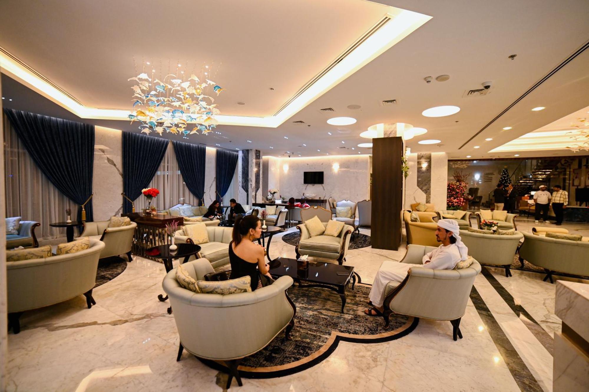 Seven Seas Hotel Dubai Exterior foto
