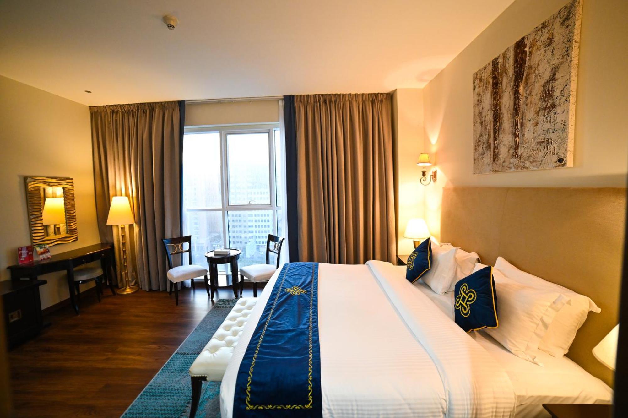 Seven Seas Hotel Dubai Exterior foto